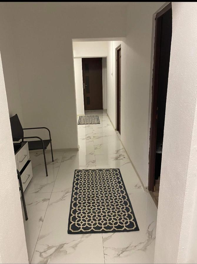 Apartament Lux Boekarest Buitenkant foto